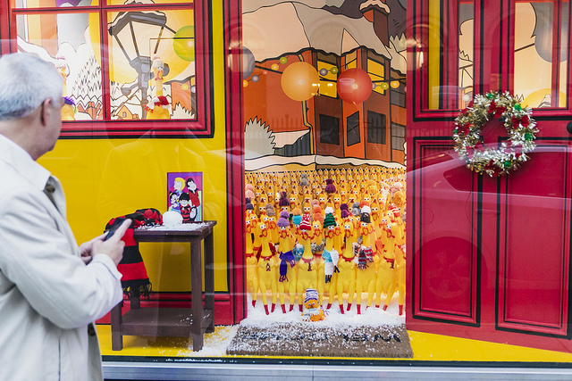 Beano Rubber Chicken&nbsp;Display
